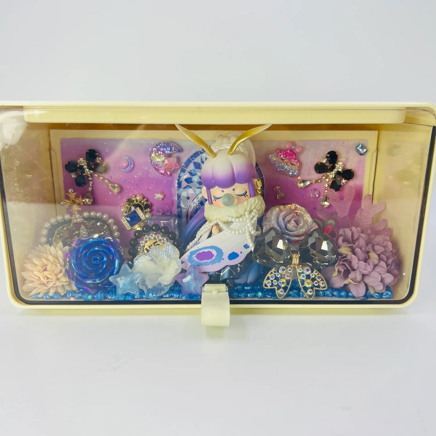 06- Blind Doll Storage Box